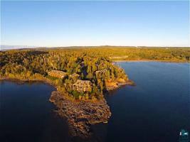 1561 Superior Shores