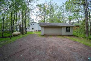 4933 Westlund Rd