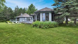 3959 Chippewa Tr