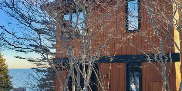 6256 Villa Ln