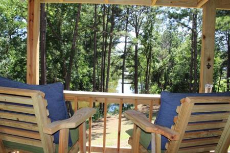 2672 Pleasure Bend