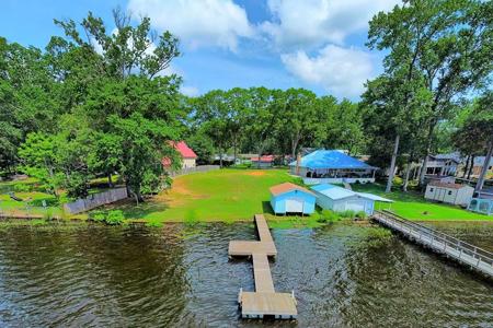 210 Lake Side Drive