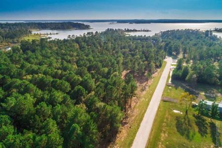 01 Private Road 8356