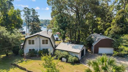 272 White Oak