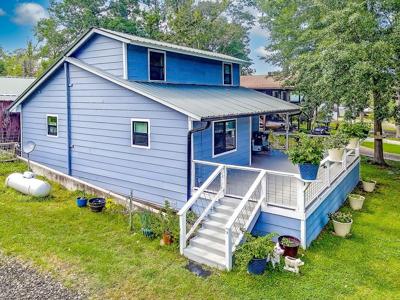365 Eastwood Loop