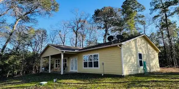 3641 Bayou Rd N