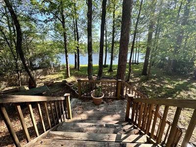 466 Galahad Loop Road