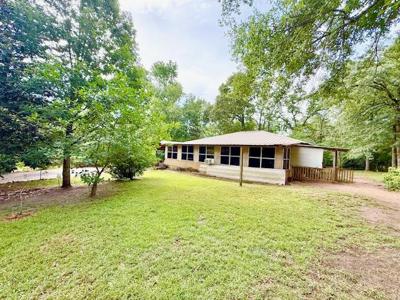 120 Sunflower Dr