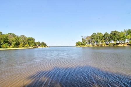 917 Cypress Knoll