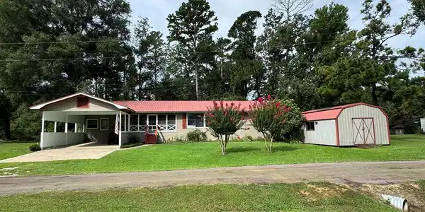 655 County Road 2693