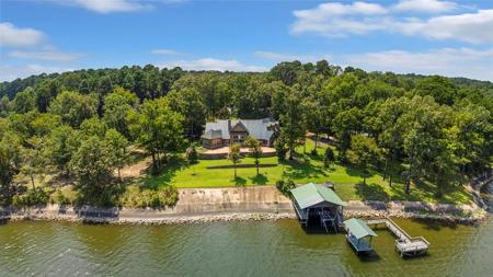 220 Eastwood Drive