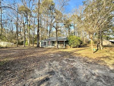 110 Oakleaf Circle