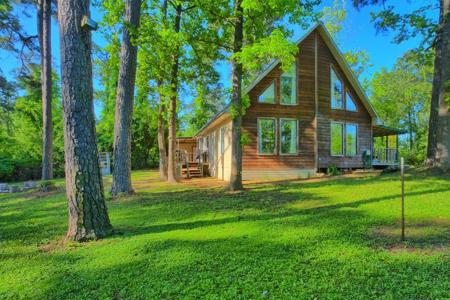 256 N Hickory Hill