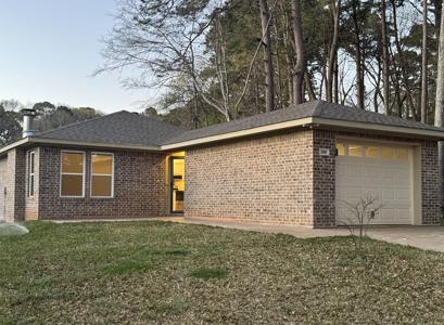 200 Leeward Drive