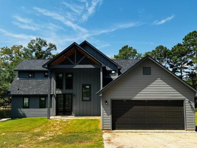 422 Beechwood Loop