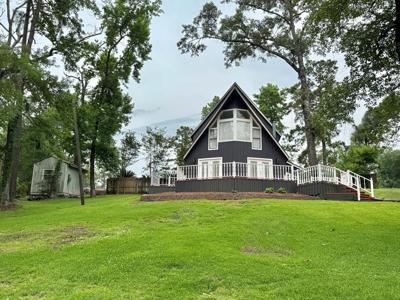 670 Cedar Crest Circle