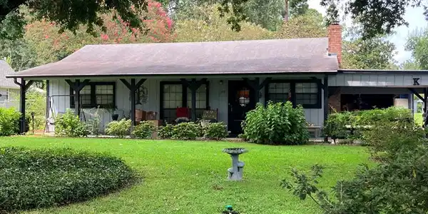 195 Lake Side Drive