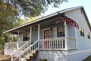 191 Lakeview Drive