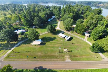 2711 Carters Ferry Rd E