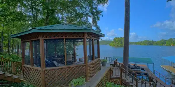 208 Magnolia Drive