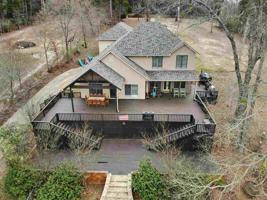 3025 E LAKE