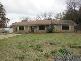 2207 E Harold