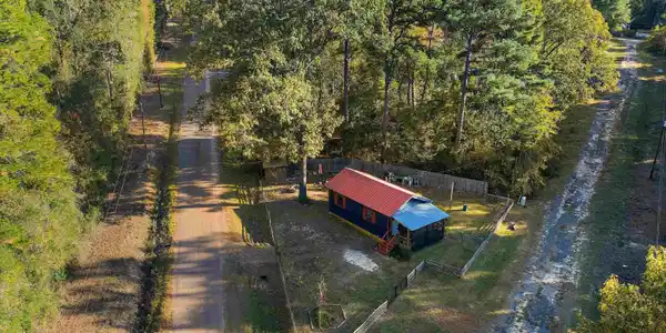 200 Dogwood Rd