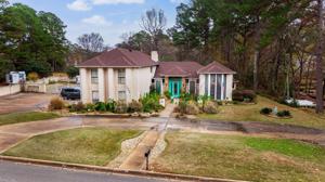 1600 H G Mosley Pkwy