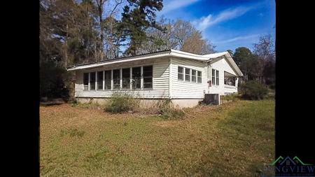 120 Louisiana St