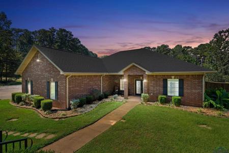 130 LISA LN