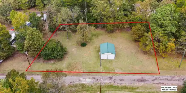 Image 2: View of property location with property parcel outlined, Aerial View