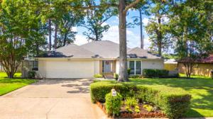 1209 Tiffany Ln