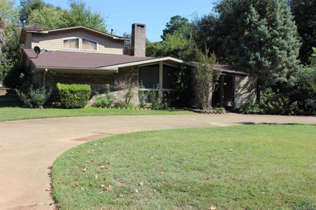1908 W Hoyt Dr