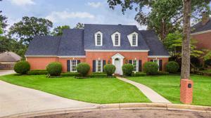 1202 Enchanted Ln
