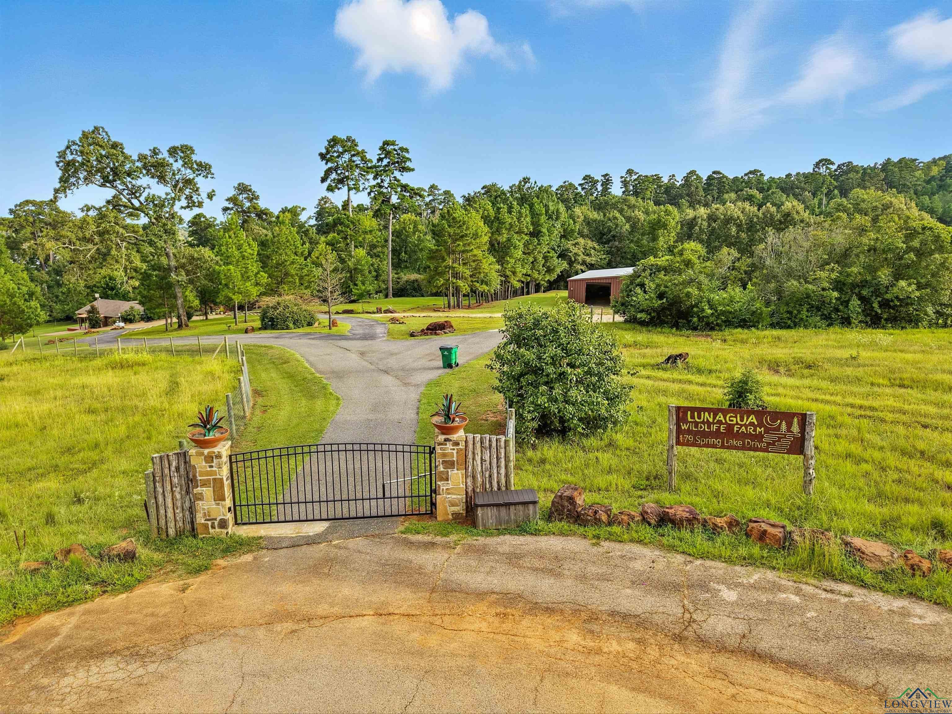 Image 2: Property is gated and fenced sitting at the end of a cul-de-sac., Community