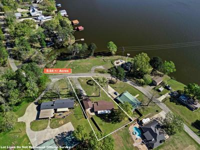 1641 W Lake Gladewater