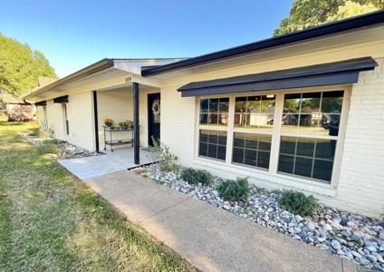 109 Carmel Rd