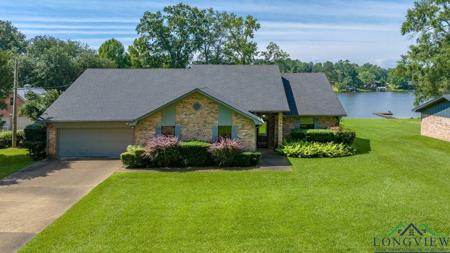 608 Shadowood Dr.