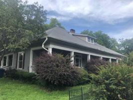 110 W Gilmer St