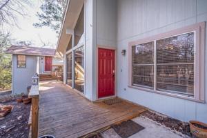 277 W HOLLY TRAIL TX