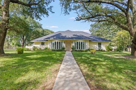 503 Pine Hill Road