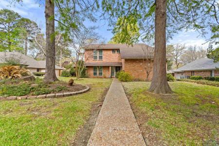 1219 Heather Ln