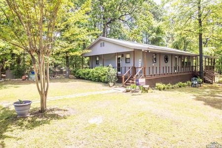121 Dogwood Ave