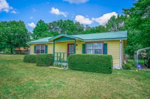 100 N Dogwood