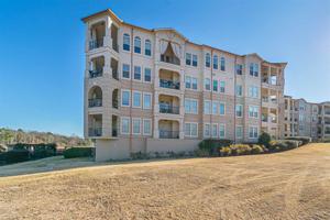 3367 Cascades Blvd #125