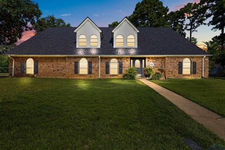 204 Ramblewood Court