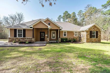 919 Eastdale Ln.