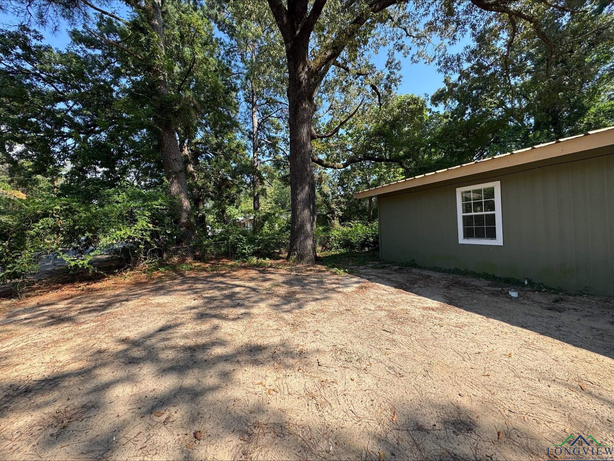 Image 3: View of yard, Yard