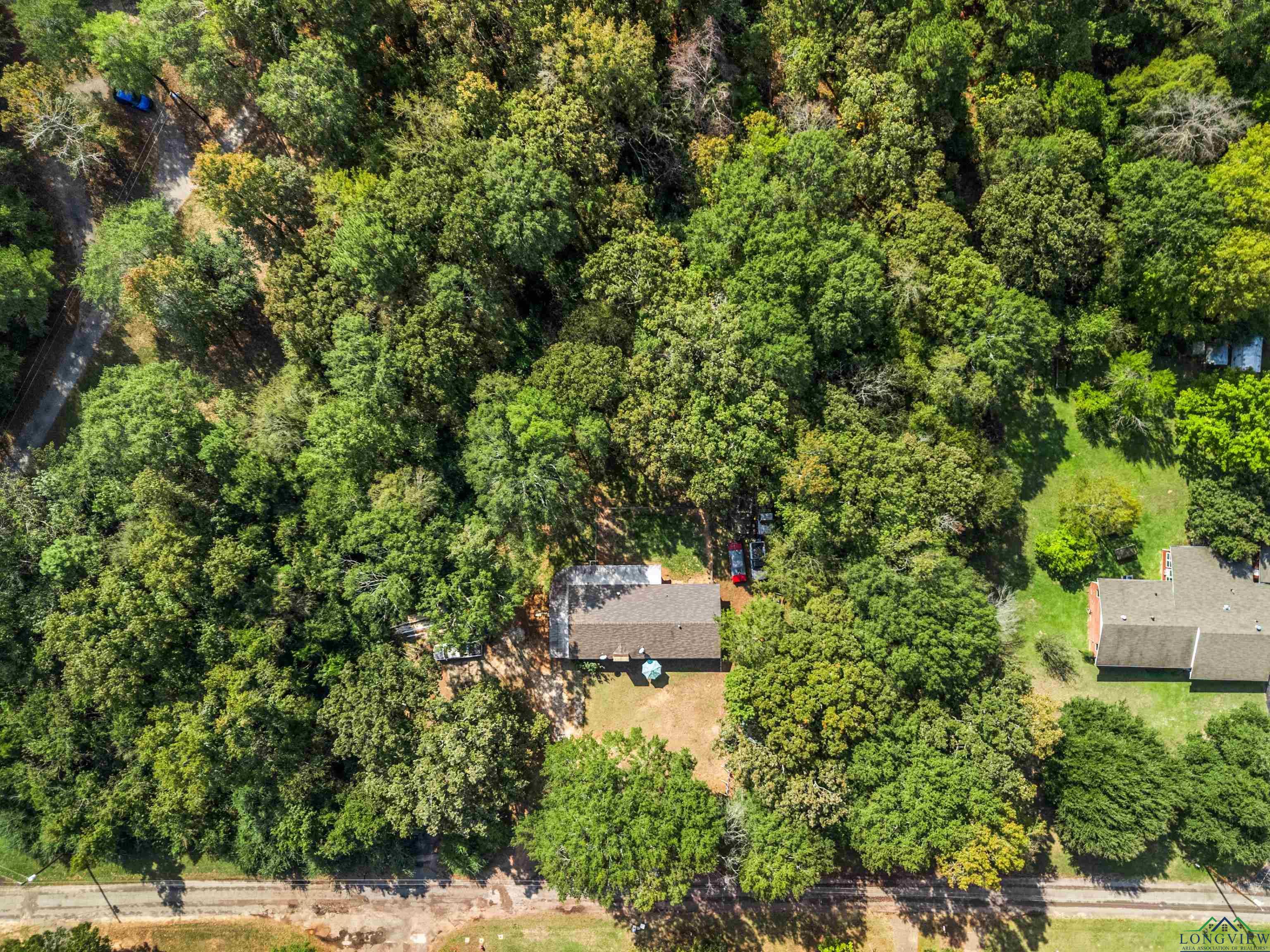 Image 4: Drone / aerial view, Aerial View