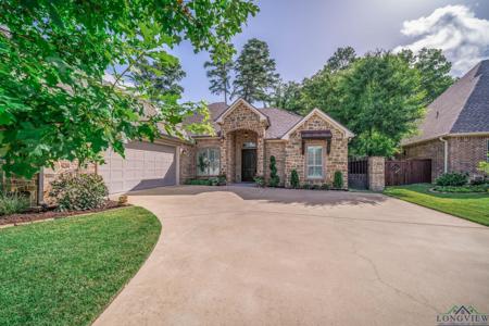 1600 San Augustine Ln